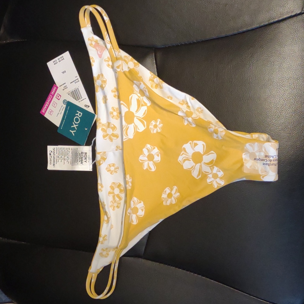 Roxy XXL Mini Coverage Reversible Yellow & White Flower Lover Cheeky Swim Bottom